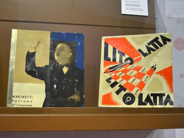 F.T. Marinetti ritratto su una litolatta futurista 