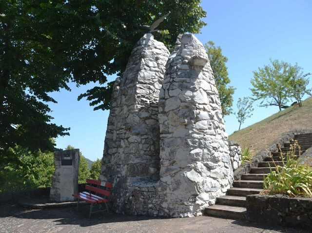 Monumento a tutti i caduti