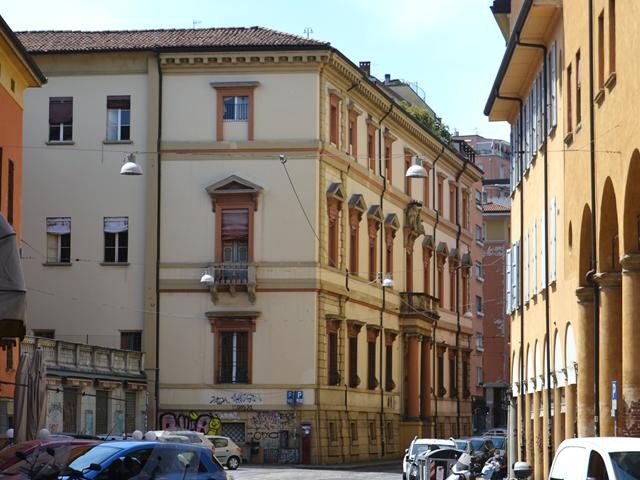 Palazzo Gnudi - via Riva Reno