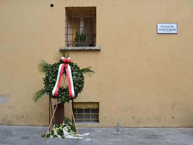 Piazzetta Marco Biagi nell'antico ghetto