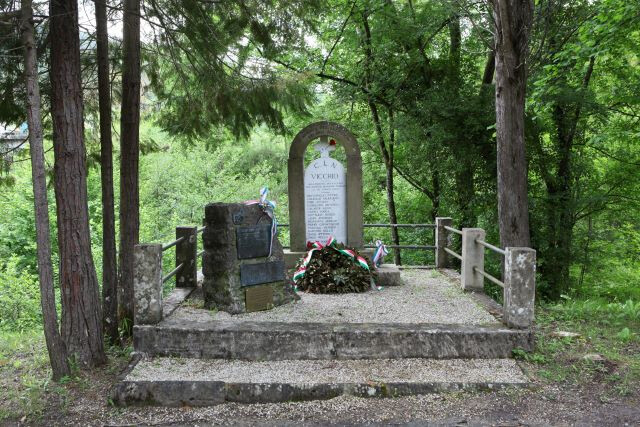 Monumento di Padulivo