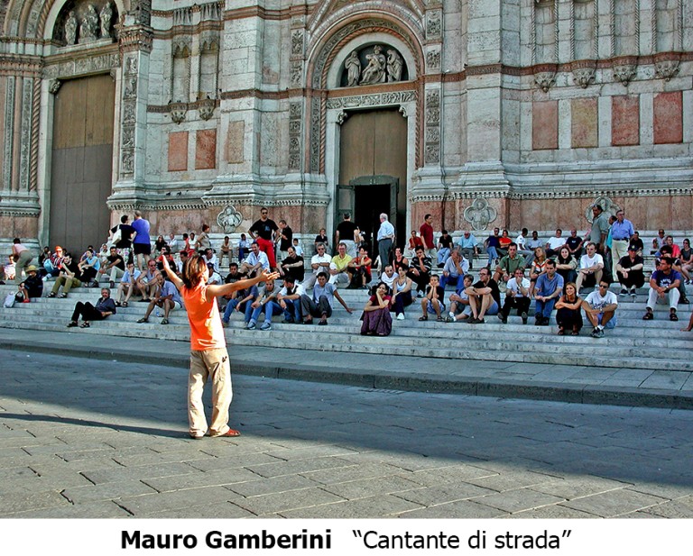 Mauro Gamberini    Cantante di strada