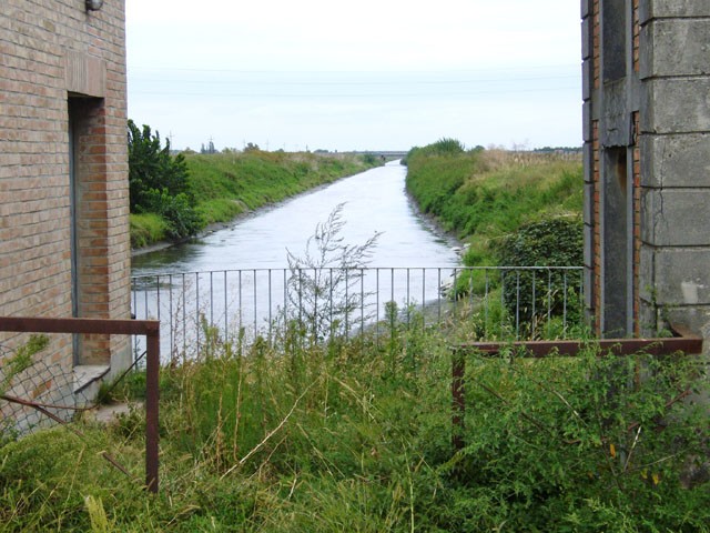 Il canale Navile nei pressi di Bentivoglio (BO)