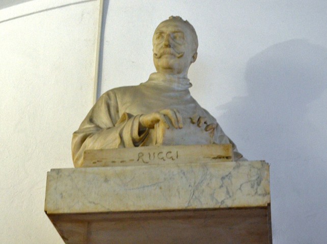 Busto di Giuseppe Ruggi 