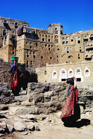 Donne alla cisterna di Hababa - Yemen - 1996