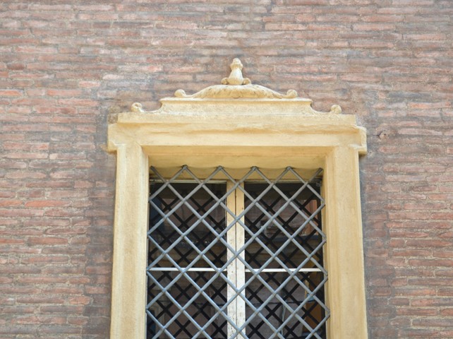 Palazzo Boncompagni - facciata - part.