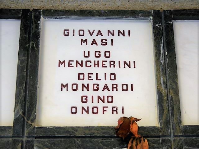 Giovanni Masi e altri partigiani elencati nel Monumento Ossario ai Caduti Partigiani della Certosa (BO)