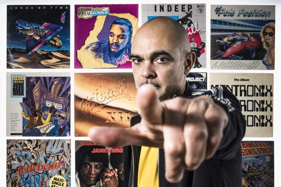copertina di Bassi Maestro