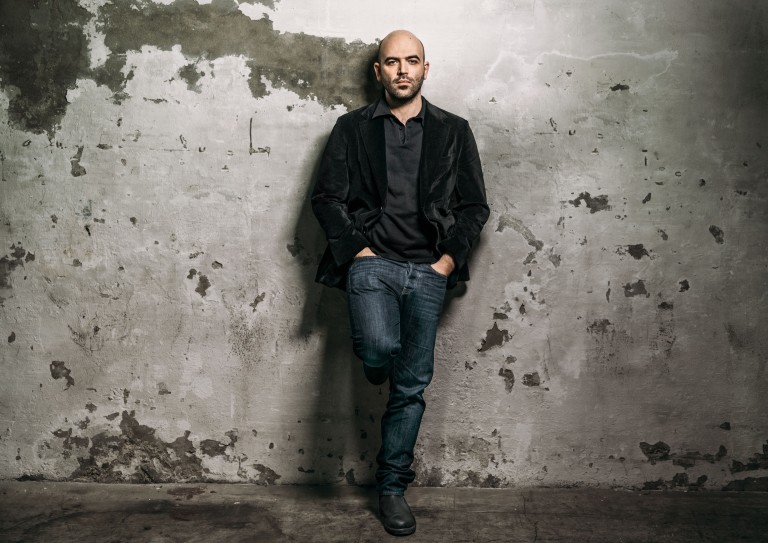 Roberto_Saviano_ph_Maki_Galimberti.jpg