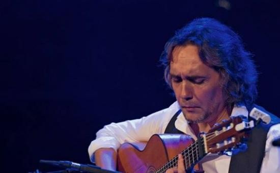 Vicente-Amigo-Live-1-e1420929481723-550x340.jpg