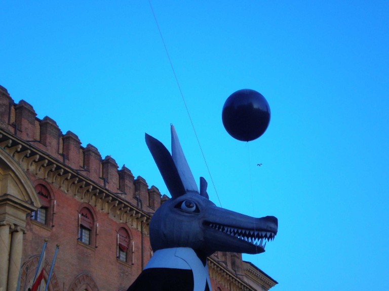 immagine di ericailcane per il capodanno 2009 Bologna