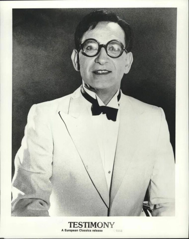 copertina di Testimony