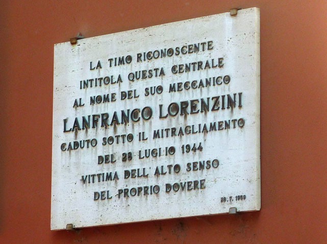 Lapide a ricordo del tecnico TIMO Lanfranco Lorenzini 