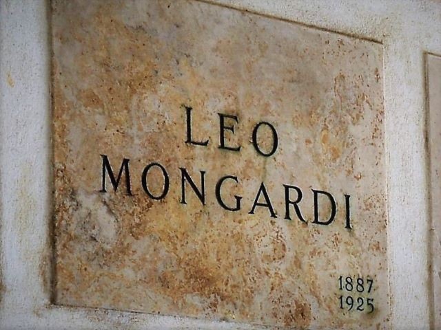 Tomba di Leo Mongardi nel sacrario dei caduti fascisti - Cimitero della Certosa (BO)
