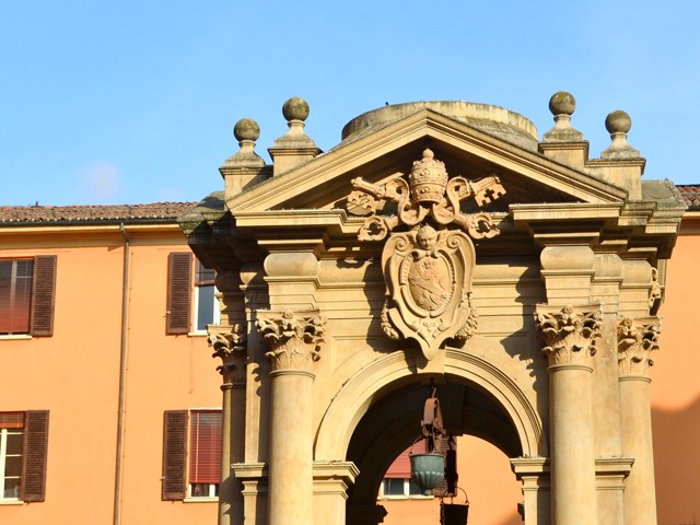Palazzo Comunale, copia del pozzo del Terribilia - part.
