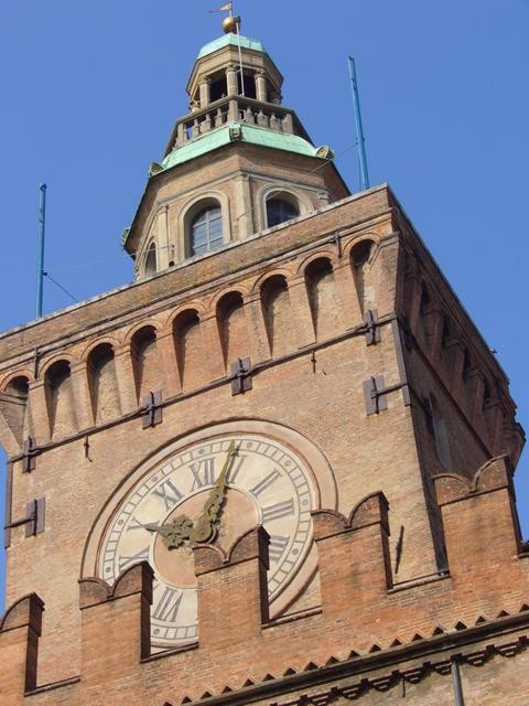 La Torre dell'Orologio del Palazzo comunale (BO)