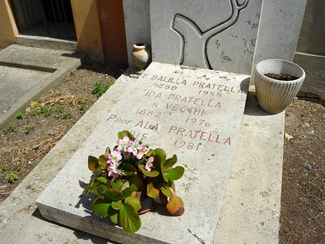 Tomba di F. Balilla Pratella 