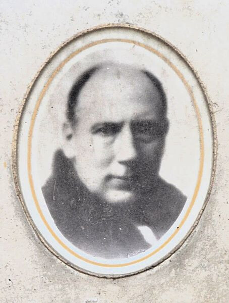 Tomba della famiglia Zangarini