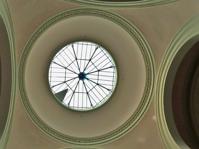 Il soffitto della ex chiesa di Sant'Ignazio