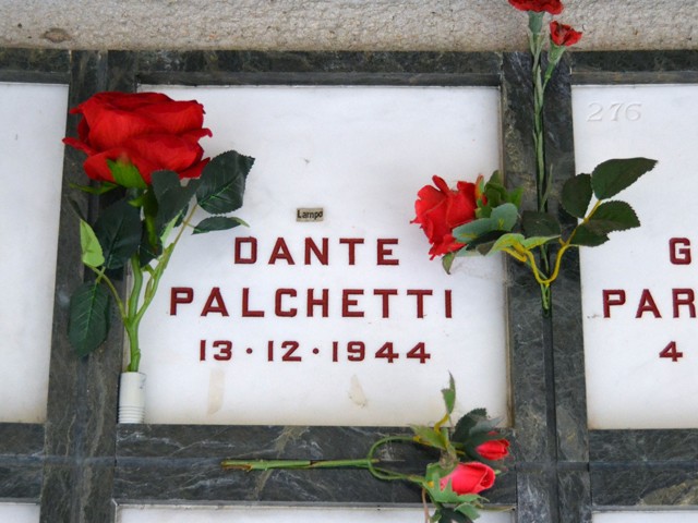 Tomba di Dante Palchetti (Lampo) nel Monumento Ossario ai Caduti Partigiani della Certosa di Bologna