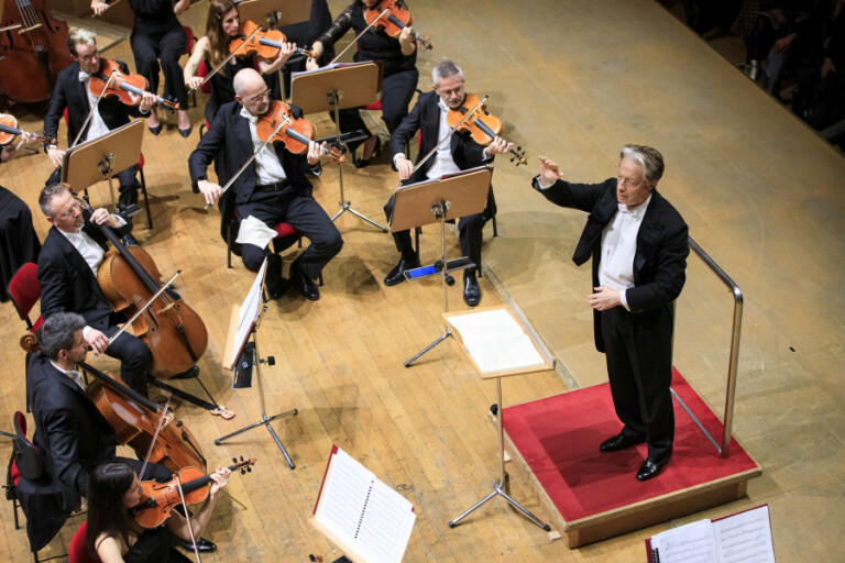 Roberto Abbado con Filarmonica del TCBO