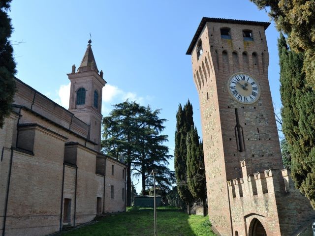 La Rocca e la chiesa parrocchiale di Santo Stefano 