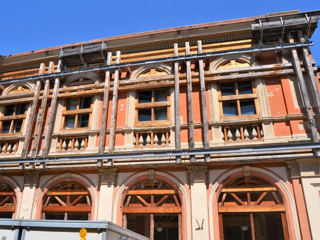 Il teatro di Crevalcore (BO) danneggiato dal terremoto del 2012