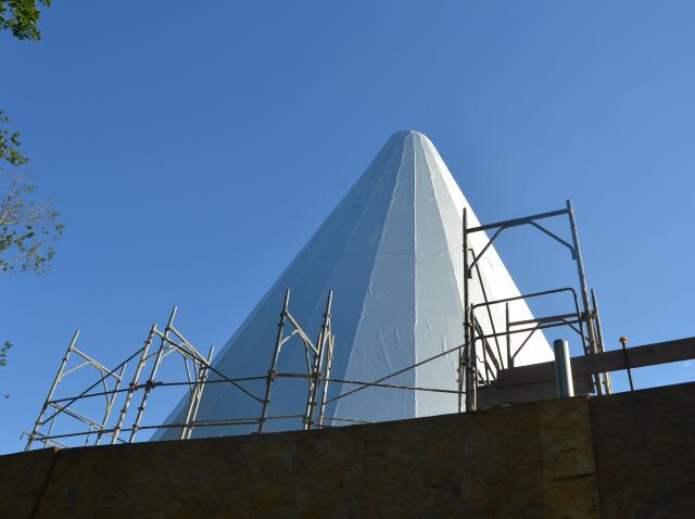 Il nuovo obitorio in costruzione