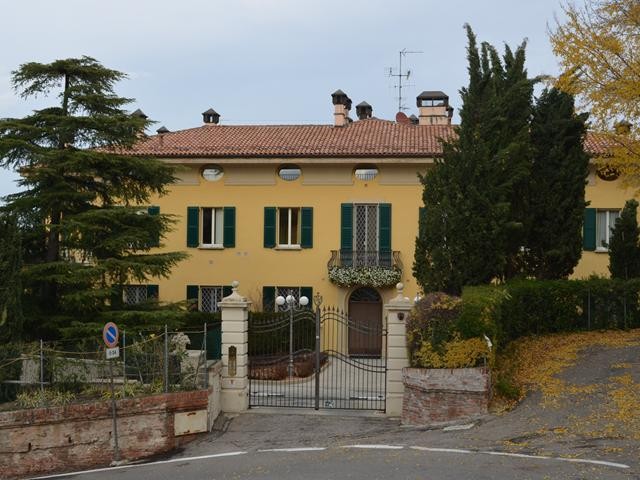Ex sede dell'istituto delle orfanelle della Madonna di San Luca 