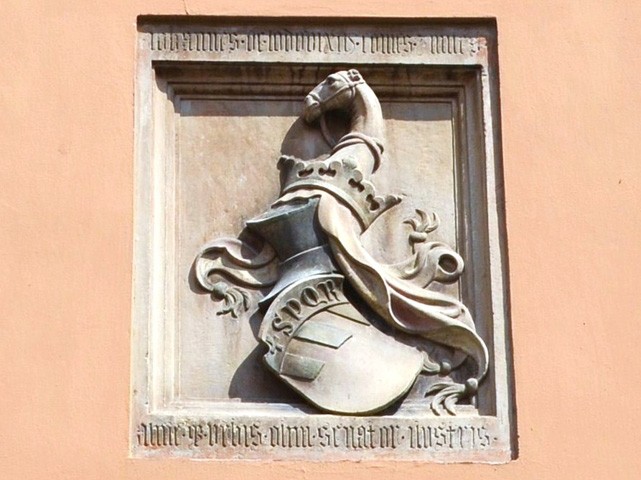 Palazzo Tubertini - facciata - particolare
