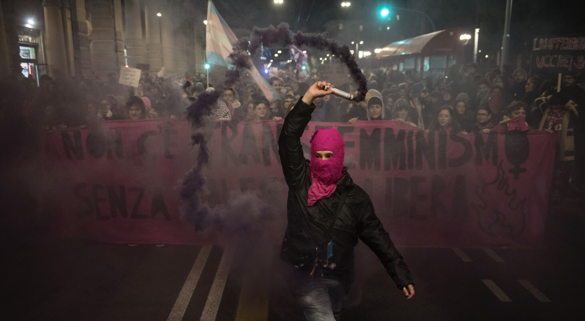 copertina di Femminismi oggi
