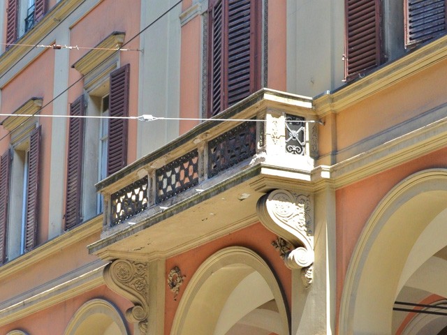 Palazzo Massei - facciata - particolare