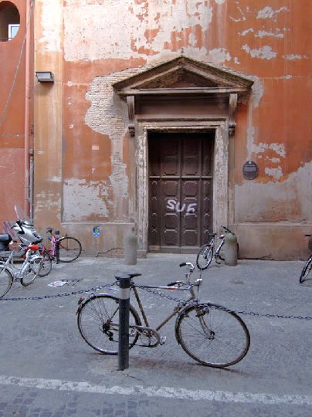 Ex Chiesa di San Leonardo - portale
