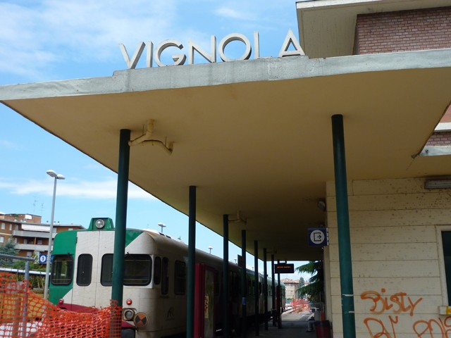 Ferrovia suburbana Casalecchio-Vignola - Stazione di Vignola