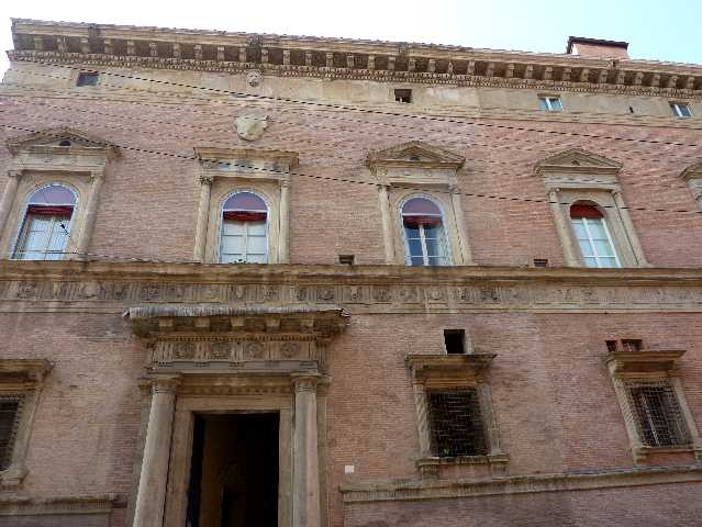 Palazzo Albergati (XVI sec.) - via Saragozza (BO)