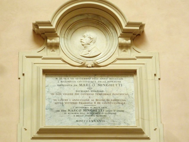 Lapide che commemora l'Assemblea delle Romagne presieduta da Marco Minghetti nel 1859 