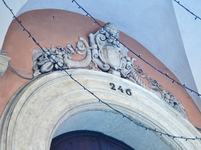 Palazzo Gessi - strada Maggiore - ingresso - particolare