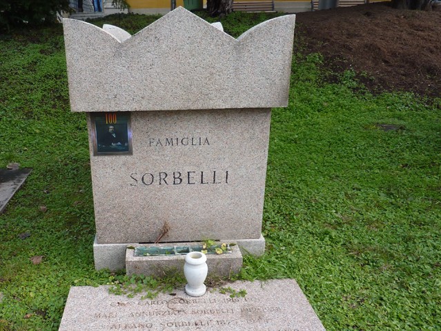 Tomba di Albano Sorbelli 