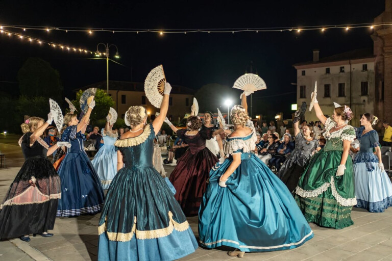immagine di Mettiamoci all'Operetta…per Bologna!