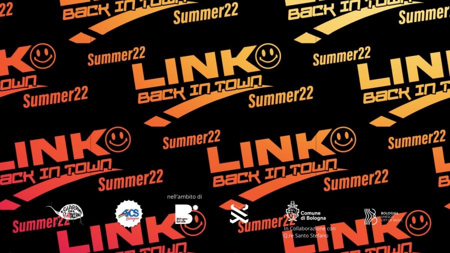 copertina di Link back in town