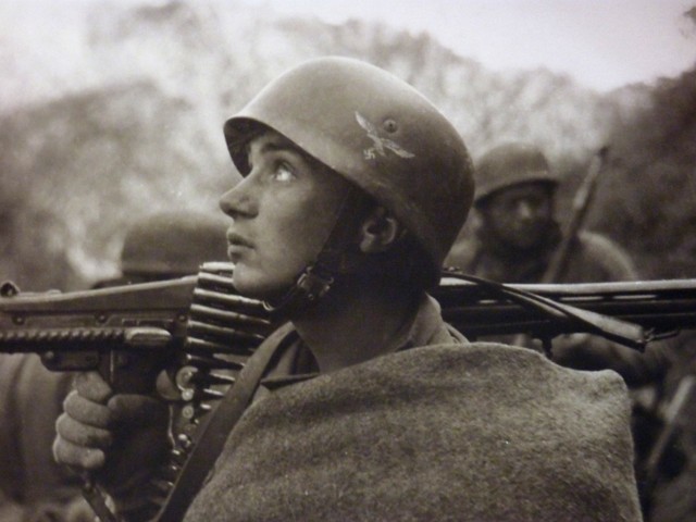 Paracadutisti tedeschi a difesa della Linea Gotica 