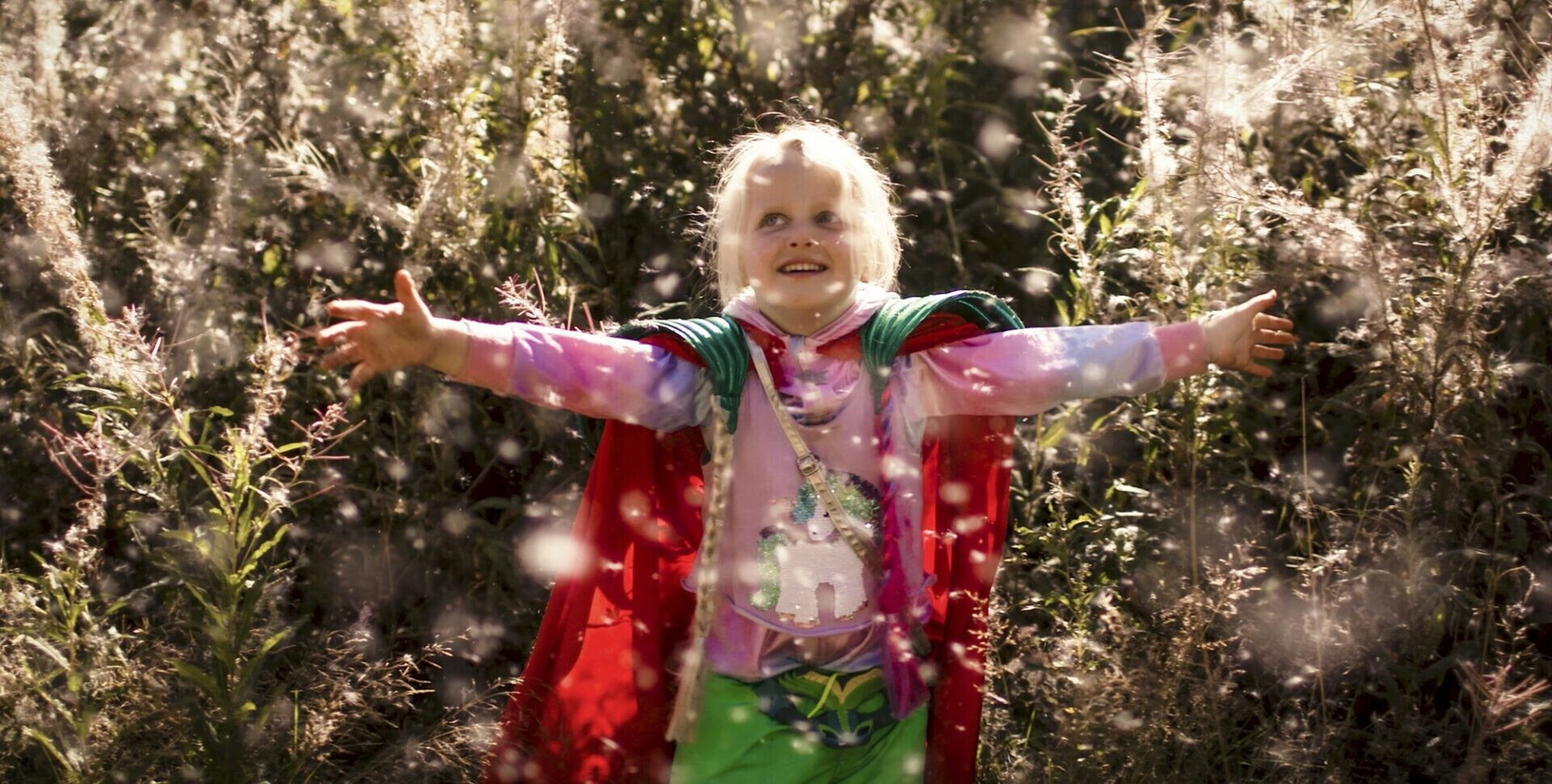 copertina di Sisters: The Summer We Found Our Superpowers