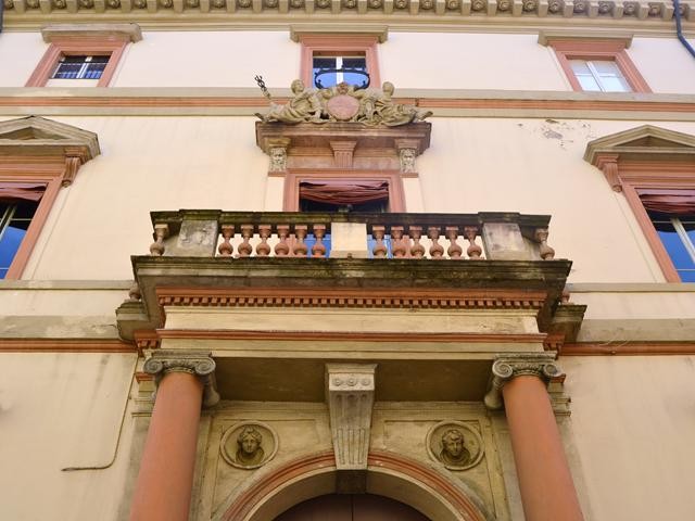 Palazzo Gnudi - facciata