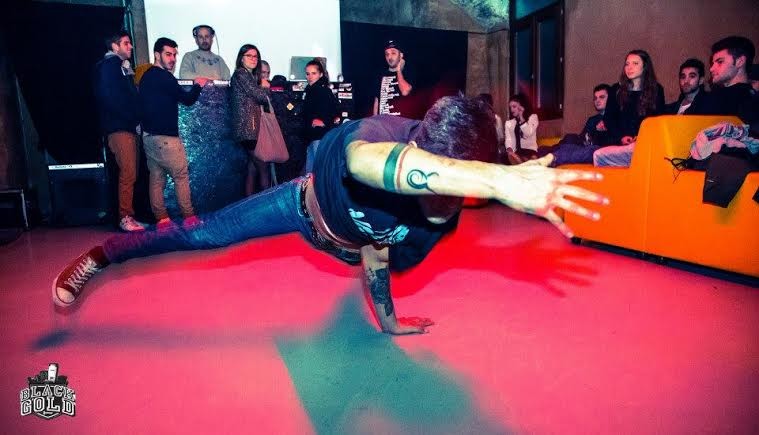 dancer.jpg