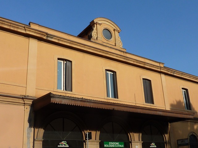 Ex stazione della Veneta a Bologna nel 2012 