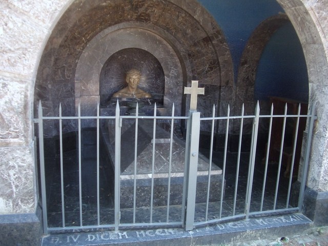 La tomba del marchese C.A. Pizzardi 