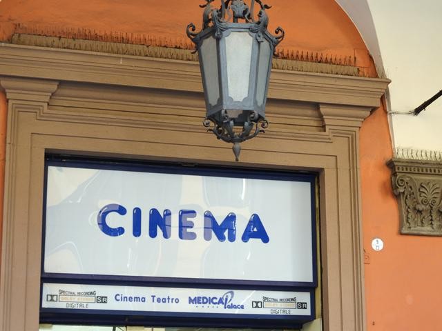 Cinema teatro Medica - Ingresso - part.