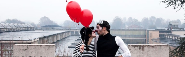 4 agosto - Compagnia Omphaloz.jpg