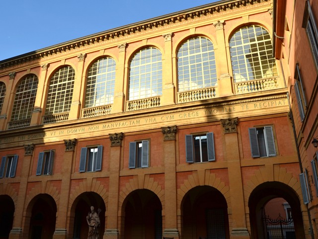 Palazzo Arcivescovile, cortile