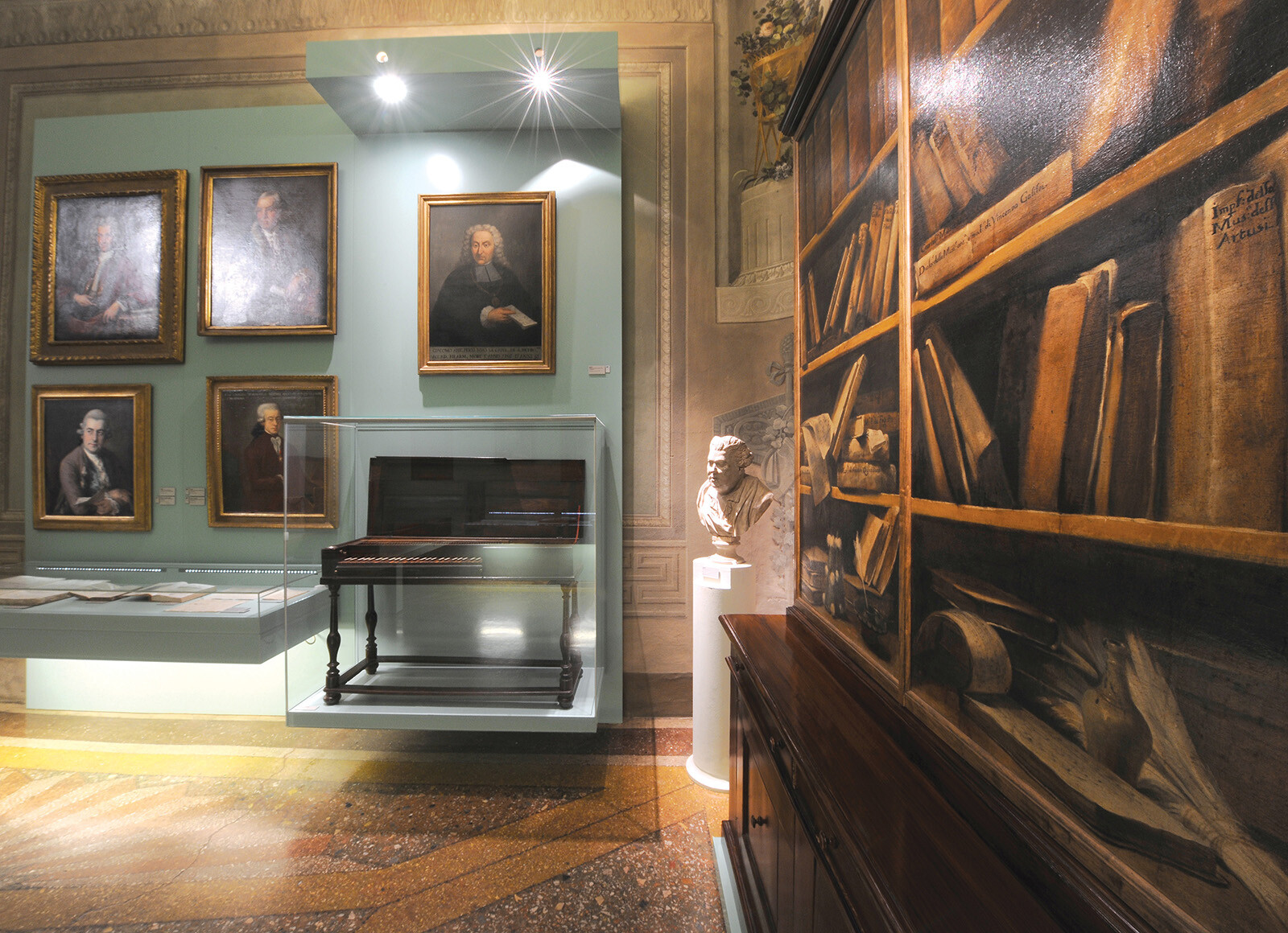 cover of FestivaMente. Visita guidata natalizia